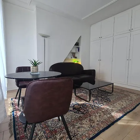 Charming Nest In Paris